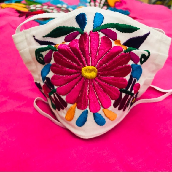 MEXICANA Accessories - Mexican floral embroidered facemask